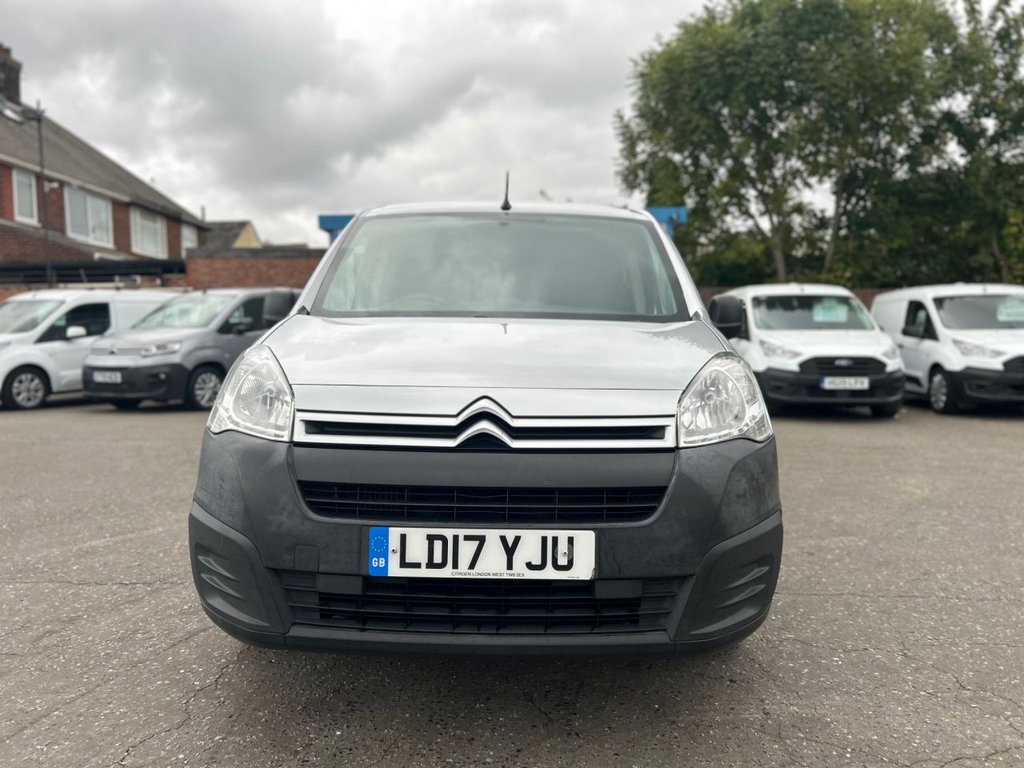 Used Citroen Berlingo 2017 for sale - 76356396: Photo 2