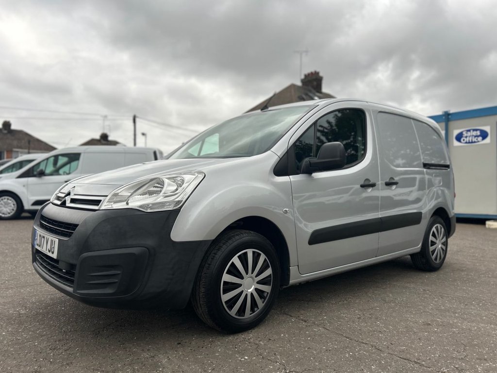 Used Citroen Berlingo 2017 for sale - 76356396: Photo 3