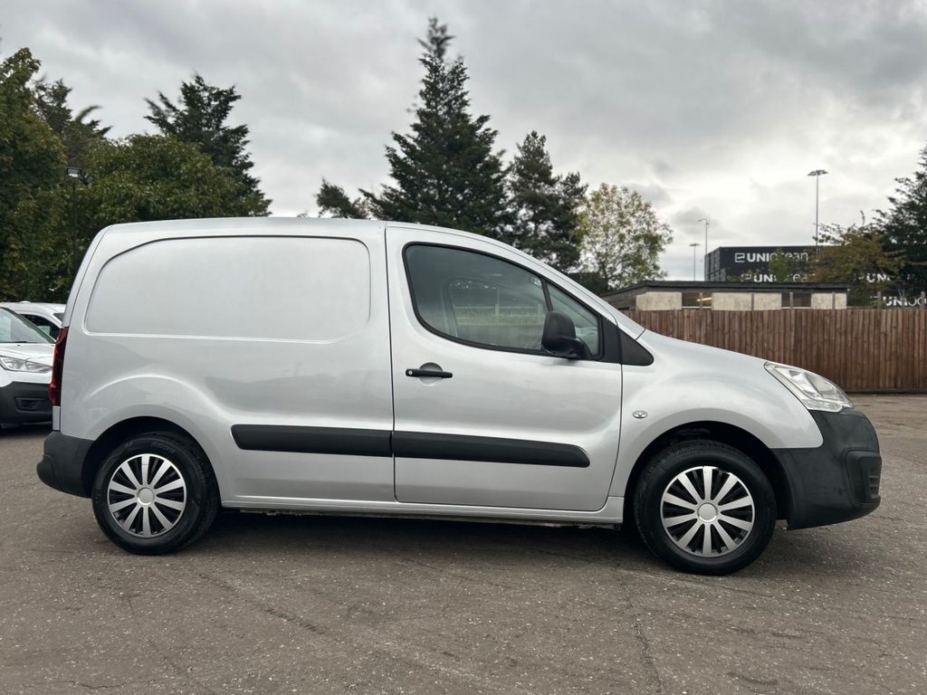Used Citroen Berlingo 2017 for sale - 76356396: Photo 8