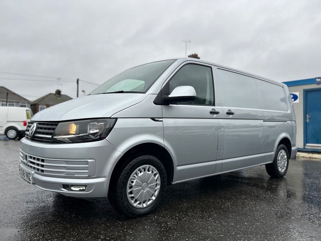 Used Volkswagen Transporter 2018 for sale - 77546978: Photo 3