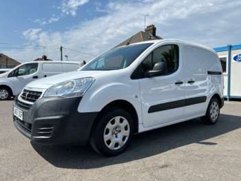 Used Peugeot Partner 2017 for sale - 75003947: Photo