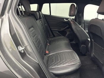 Used Ford Focus 2022 for sale - 76345614: Photo