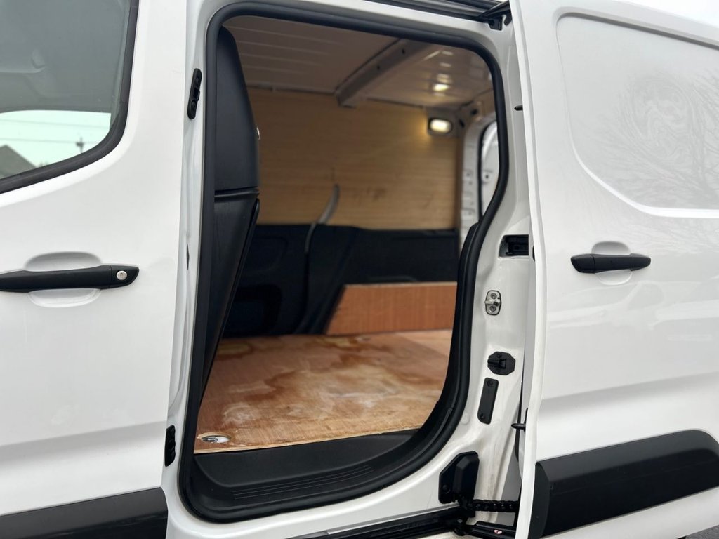Used Peugeot Partner 2022 for sale - 76632608: Photo 11