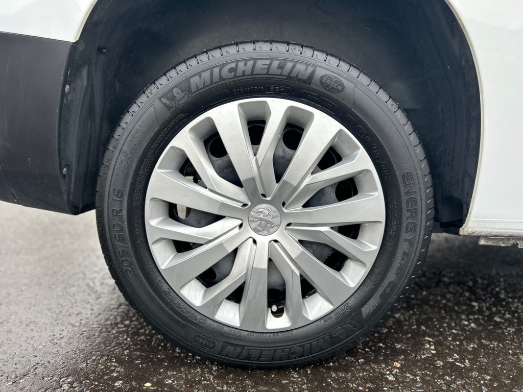 Used Peugeot Partner 2022 for sale - 76632608: Photo 9