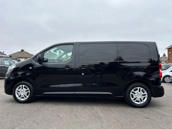 Used Vauxhall Vivaro 2020 for sale - 76203332: Photo 4