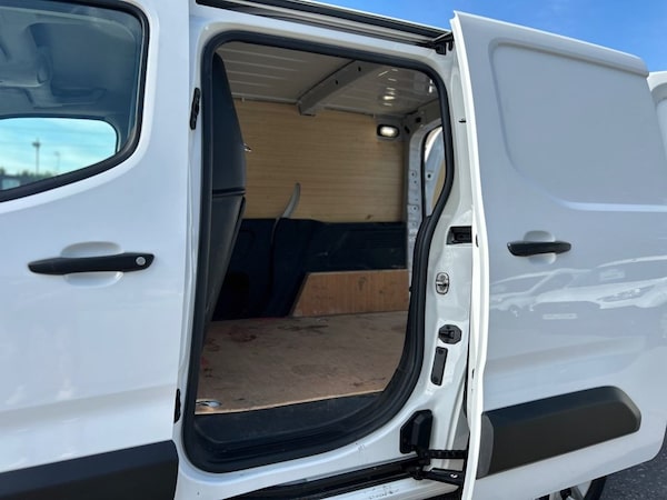Used Citroen Berlingo 2022 for sale - 75666119: Photo 11