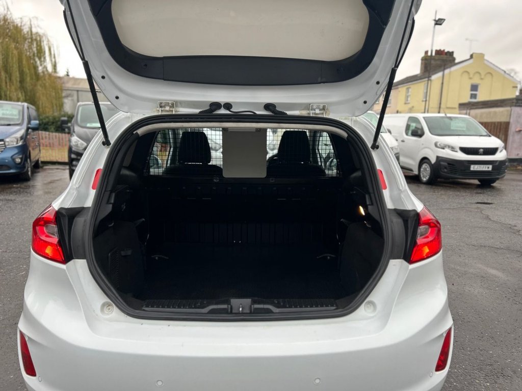 Used Ford Fiesta Van 2020 for sale - 76698763: Photo 11