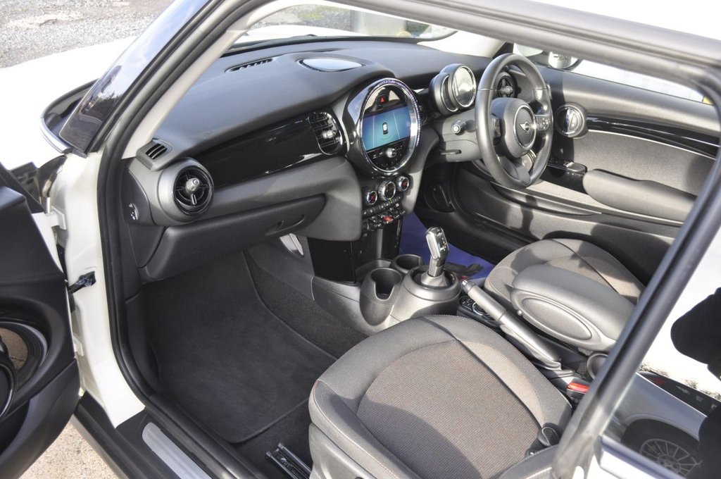 Used MINI Hatch 2022 for sale - 76429828: Photo 6