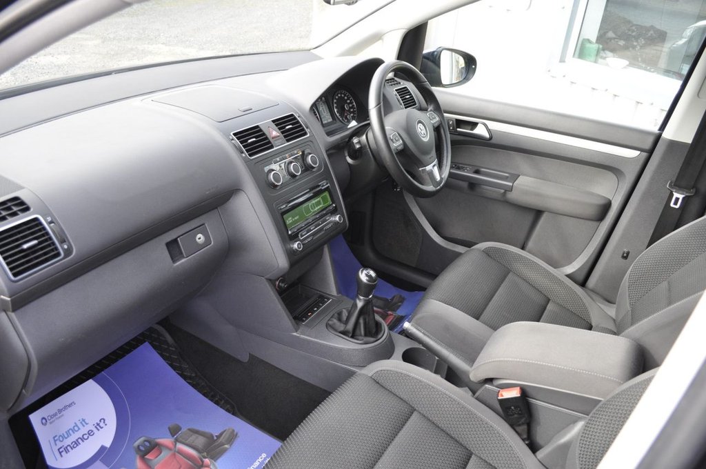 Used Volkswagen Touran 2013 for sale - 76386725: Photo 6