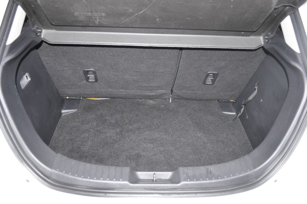 Used Mazda Mazda2 2016 for sale - 77464055: Photo 12