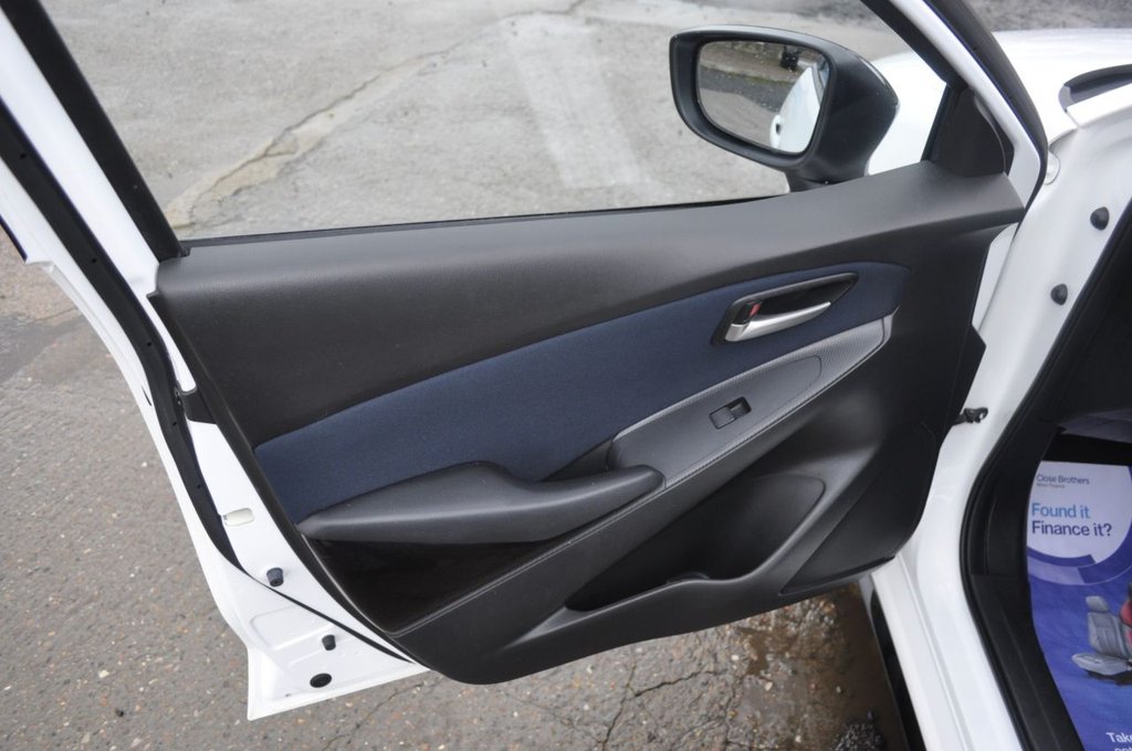 Used Mazda Mazda2 2016 for sale - 77464055: Photo 7