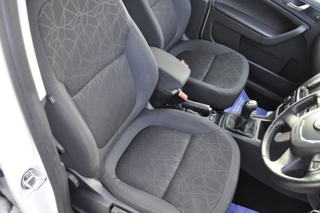 Used Skoda Yeti 2012 for sale - 76417861: Photo 9