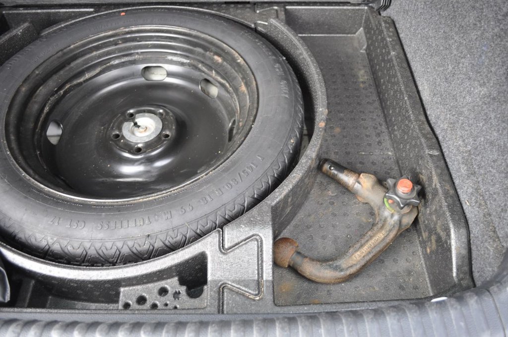 Used Volkswagen Tiguan 2012 for sale - 77780766: Photo 15