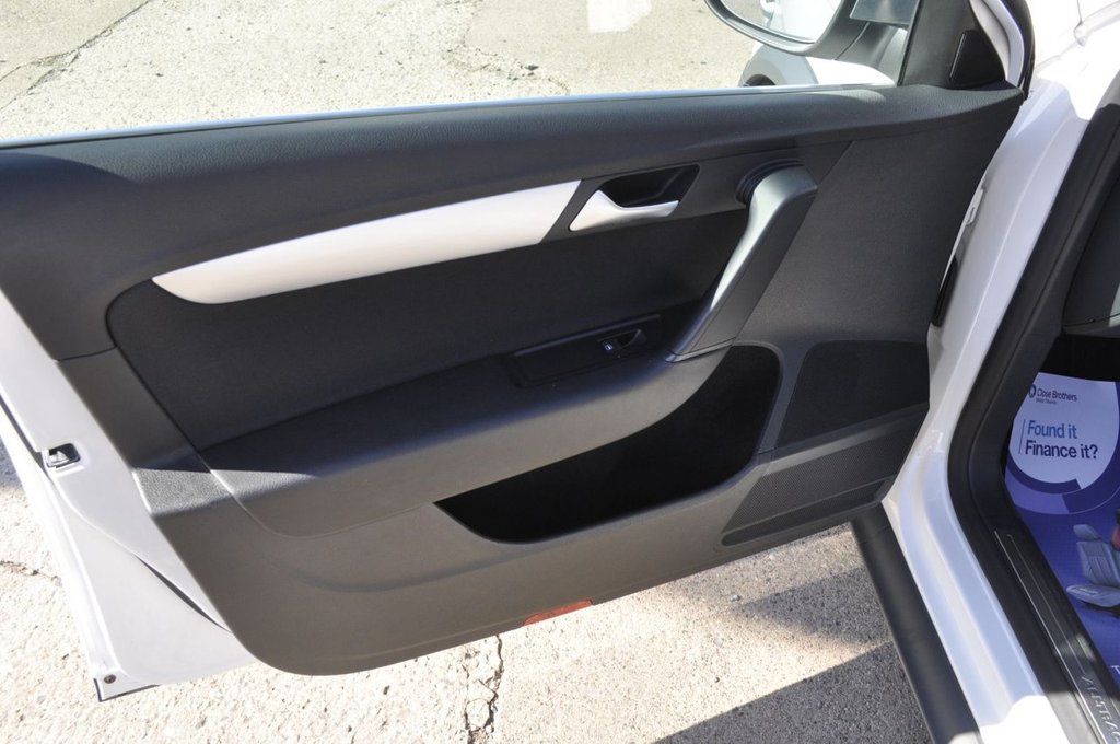 Used Volkswagen Passat 2014 for sale - 76386730: Photo 7