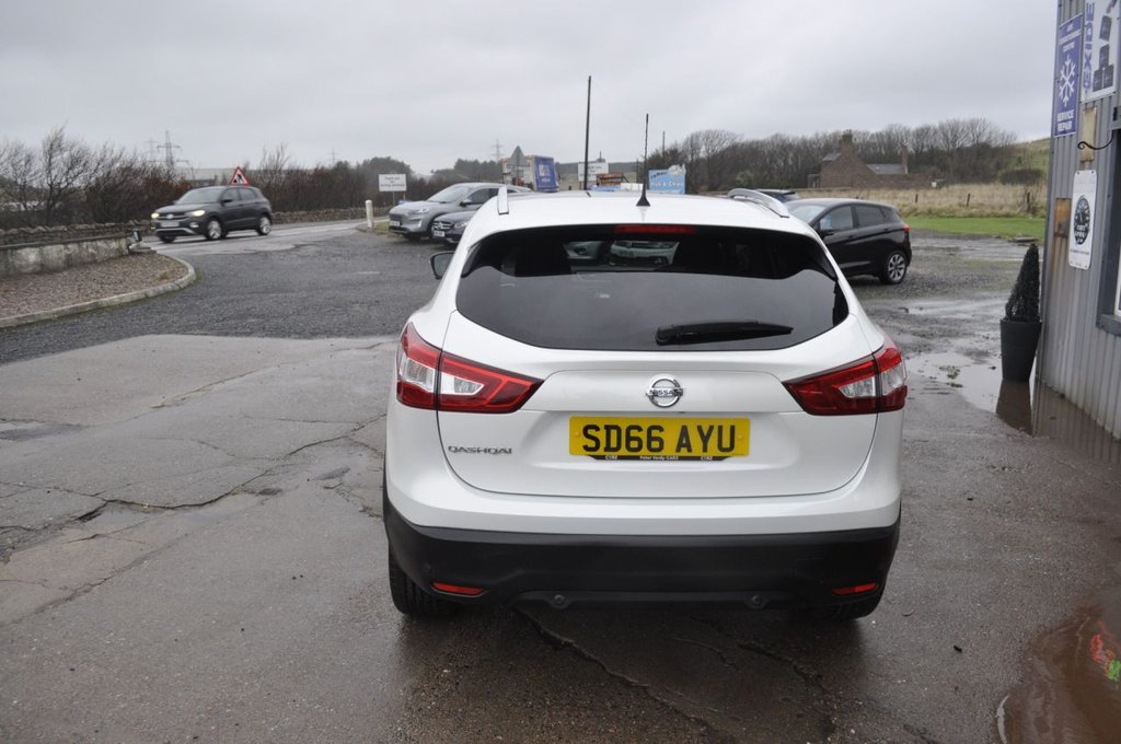 Used Nissan Qashqai 2016 for sale - 77356458: Photo 4