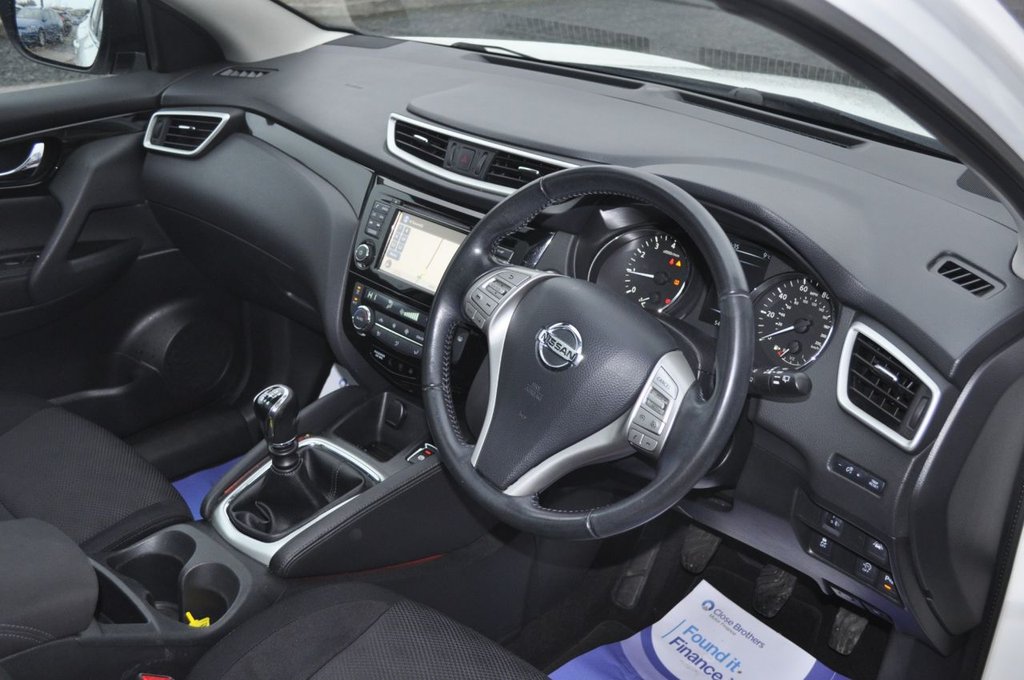 Used Nissan Qashqai 2016 for sale - 77356458: Photo 8