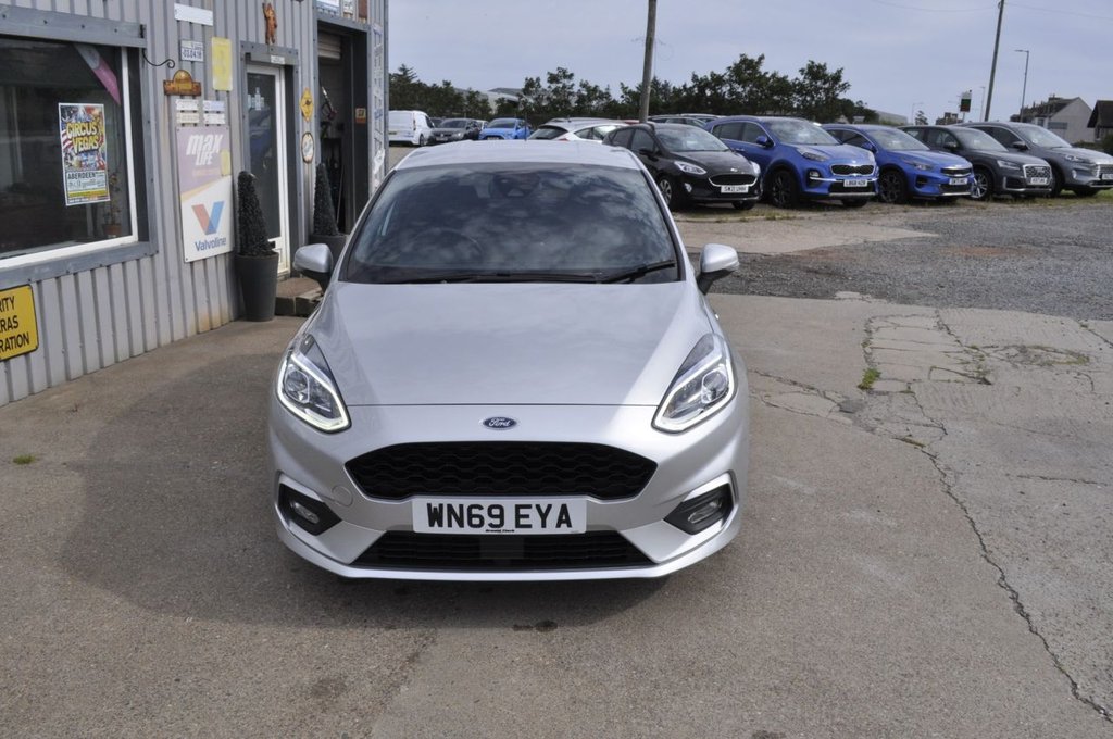 Used Ford Fiesta 2019 for sale - 76386729: Photo 2