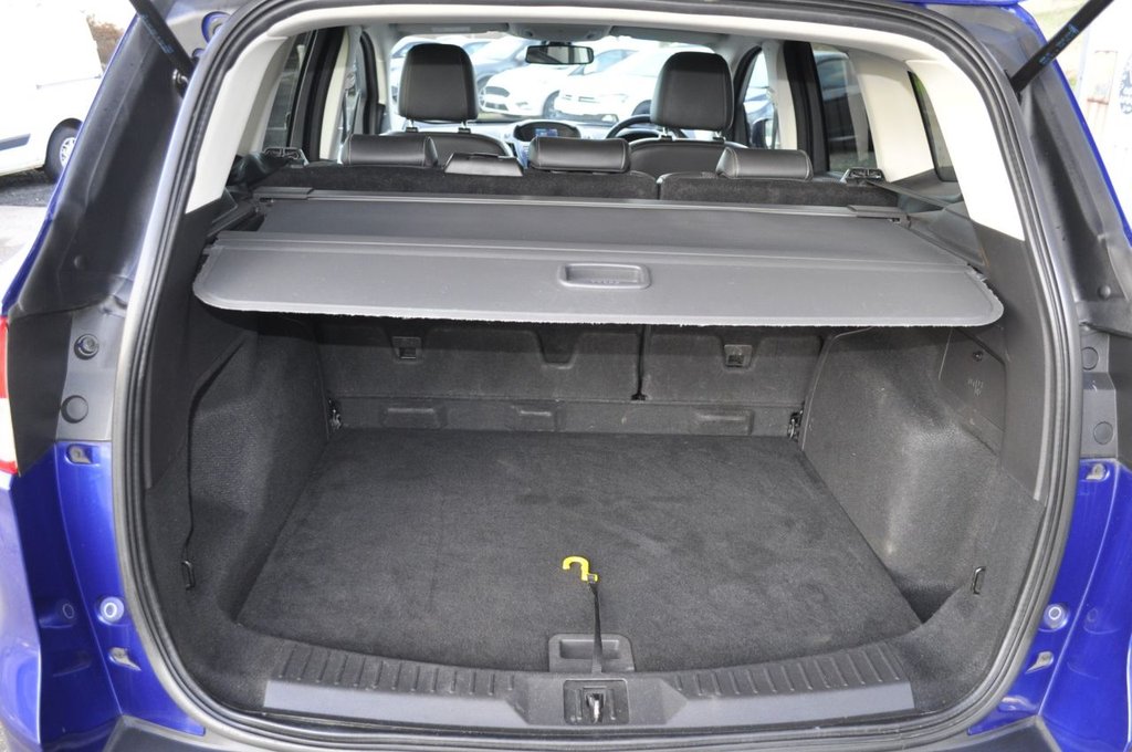 Used Ford Kuga 2015 for sale - 76901177: Photo 12