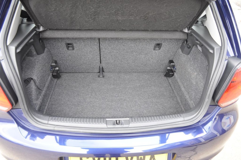 Used Volkswagen Polo 2010 for sale - 77594693: Photo 12