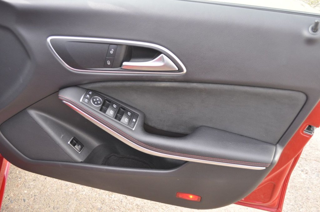 Used Mercedes-Benz CLA 2016 for sale - 76386718: Photo 10