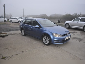 Used Volkswagen Golf 2014 for sale - 76496358: Photo