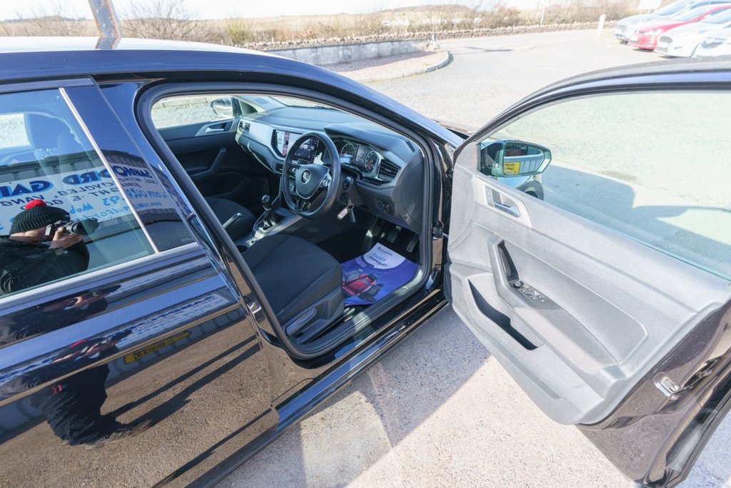 Used Volkswagen Polo 2018 for sale - 77893701: Photo 6