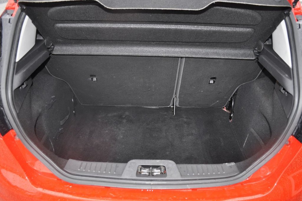 Used Ford Fiesta 2015 for sale - 77477605: Photo 9