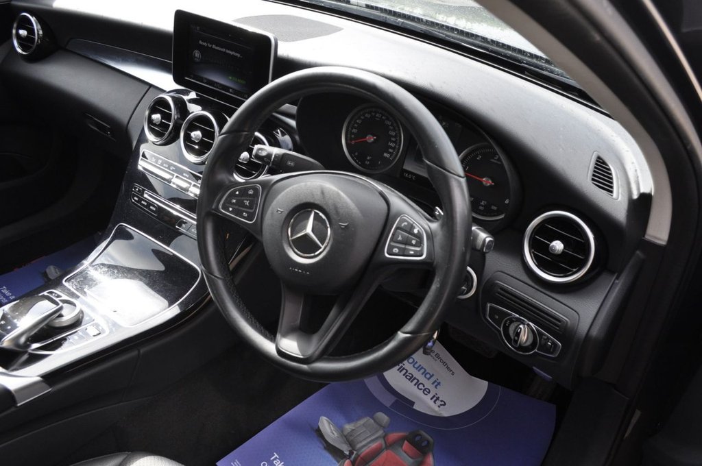 Used Mercedes-Benz C Class 2015 for sale - 76386712: Photo 8