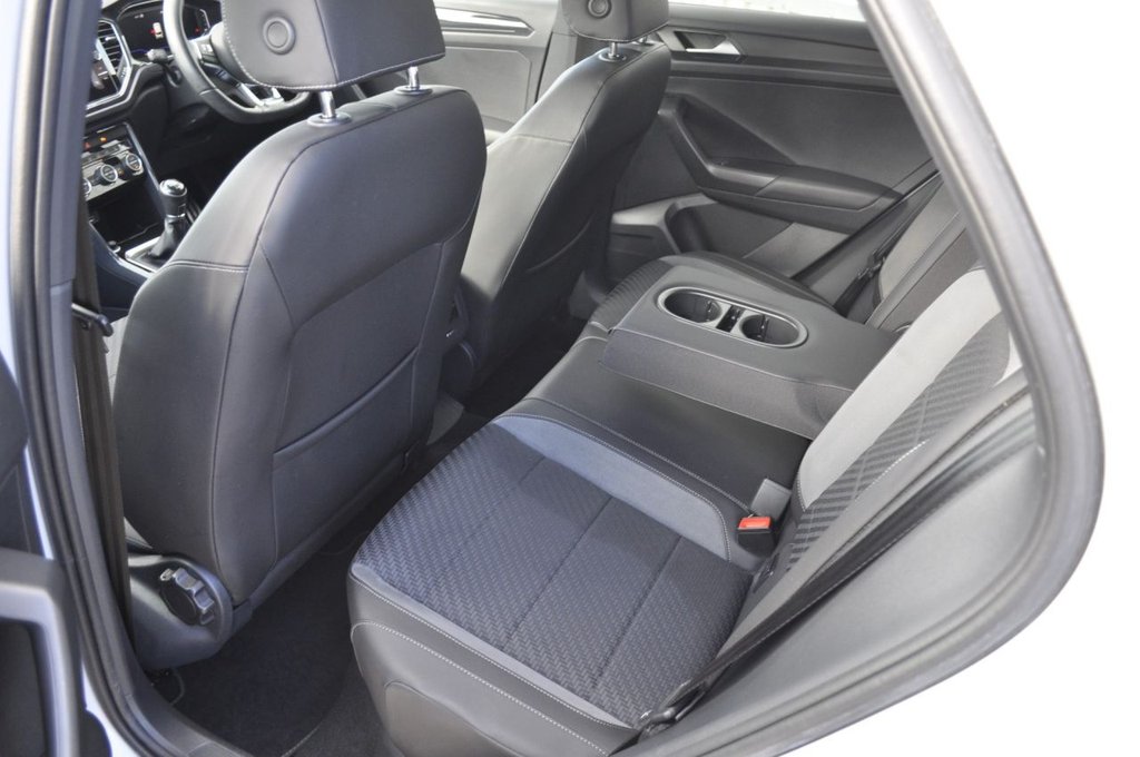 Used Volkswagen T-Roc 2018 for sale - 76386732: Photo 11