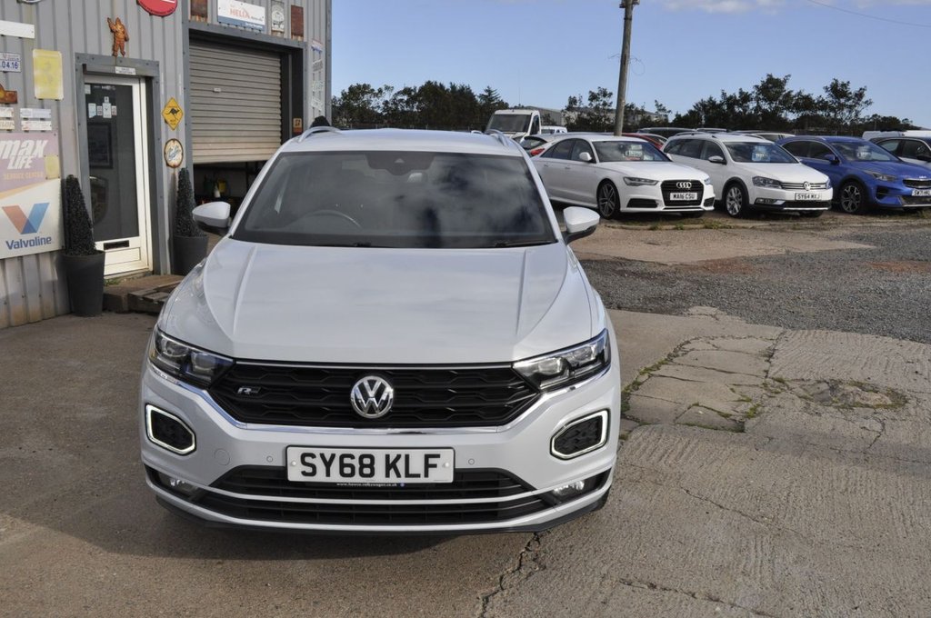 Used Volkswagen T-Roc 2018 for sale - 76386732: Photo 2