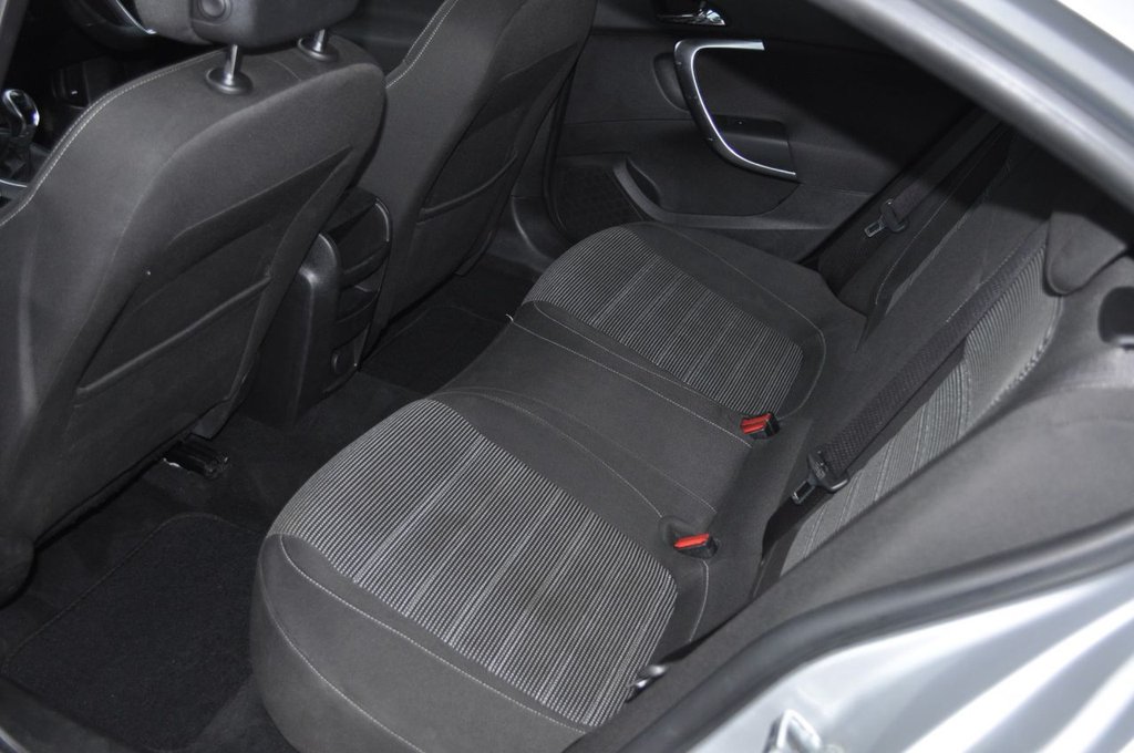 Used Vauxhall Insignia 2017 for sale - 77436401: Photo 11