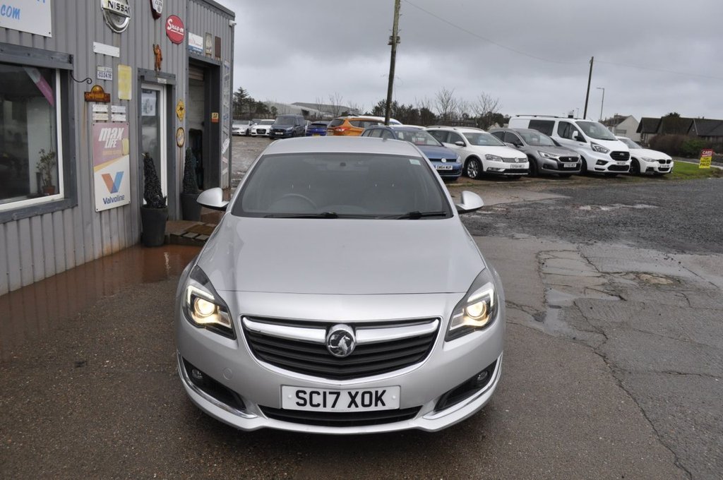 Used Vauxhall Insignia 2017 for sale - 77436401: Photo 2