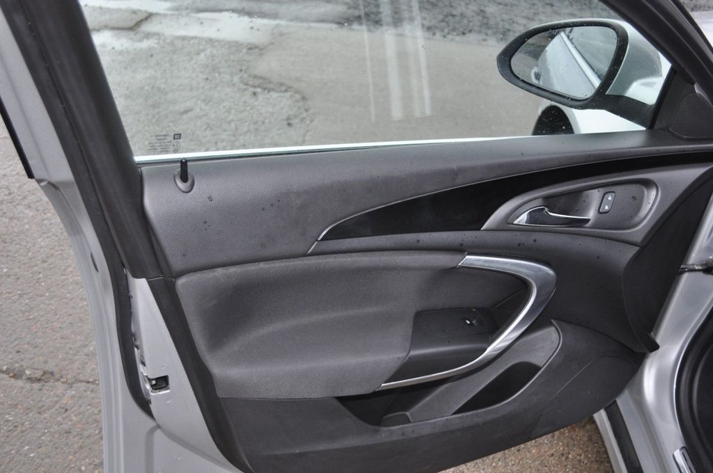 Used Vauxhall Insignia 2017 for sale - 77436401: Photo 7