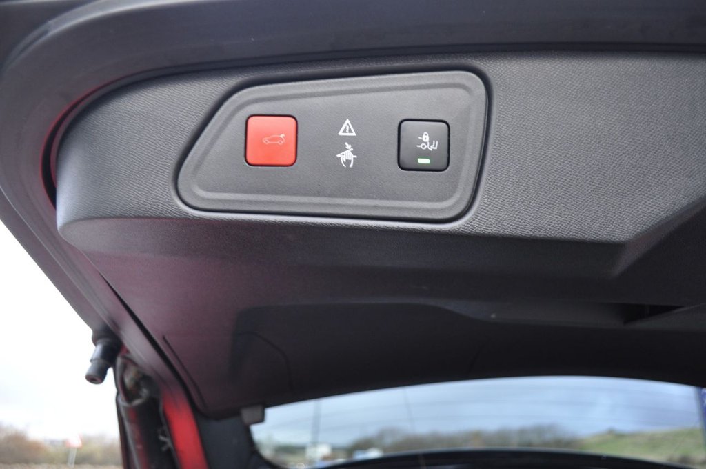 Used Peugeot 3008 2019 for sale - 76820787: Photo 16