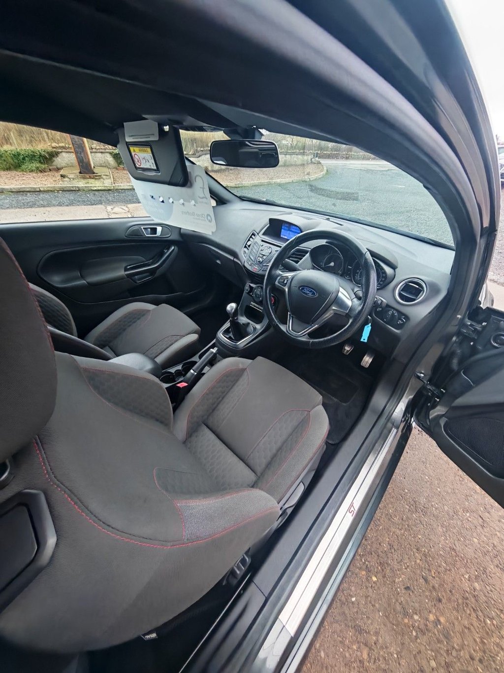 Used Ford Fiesta 2017 for sale - 76973706: Photo 15