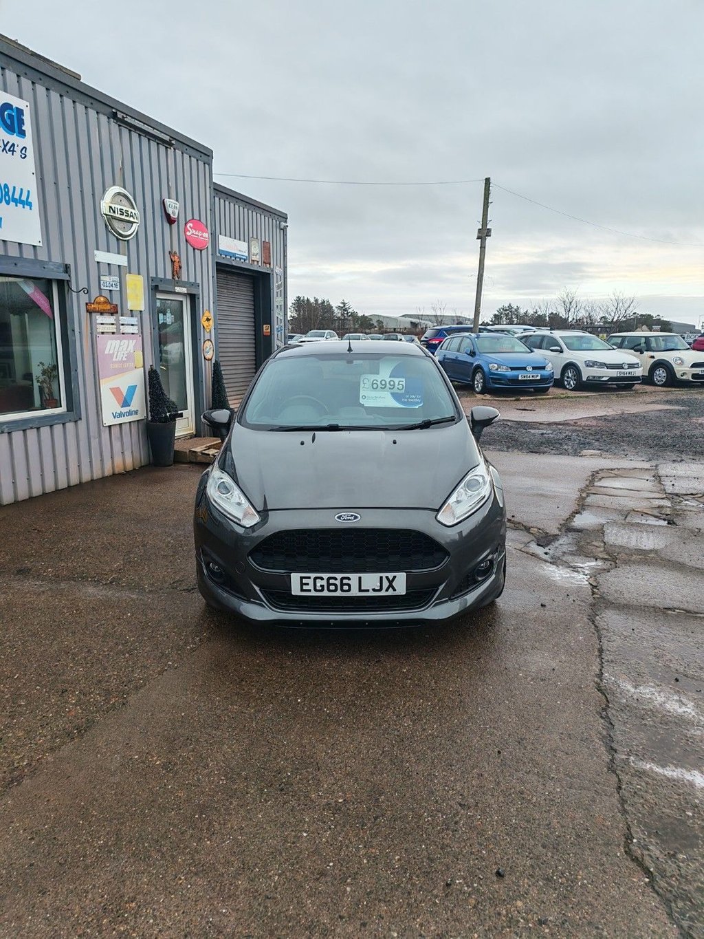 Used Ford Fiesta 2017 for sale - 76973706: Photo 2