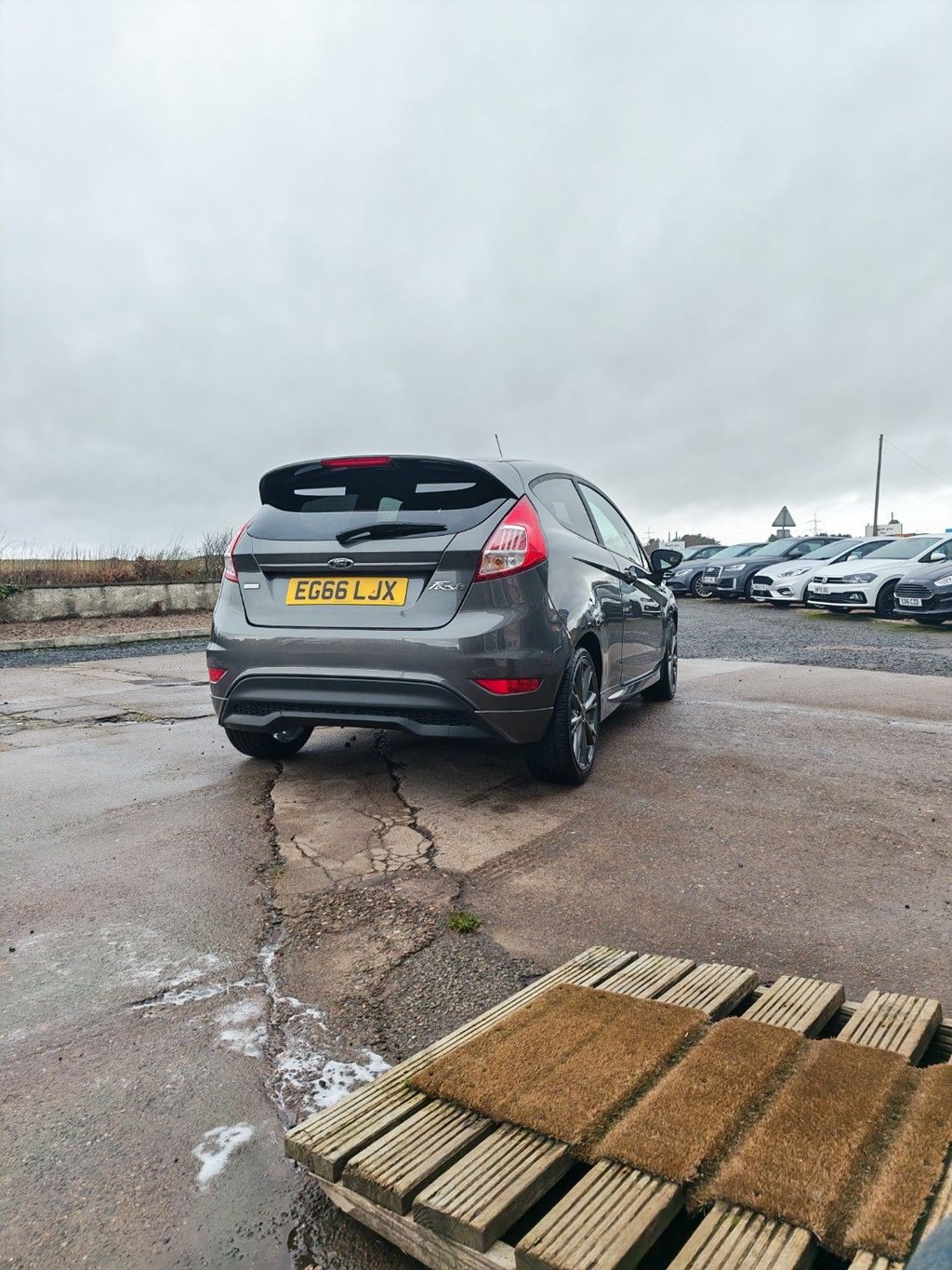 Used Ford Fiesta 2017 for sale - 76973706: Photo 6