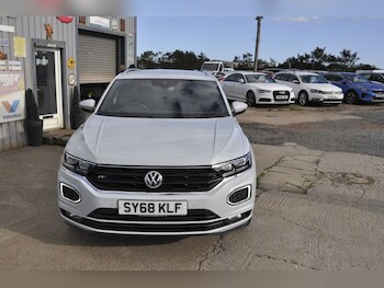 Used Volkswagen T-Roc 2018 for sale - 75924165: Photo