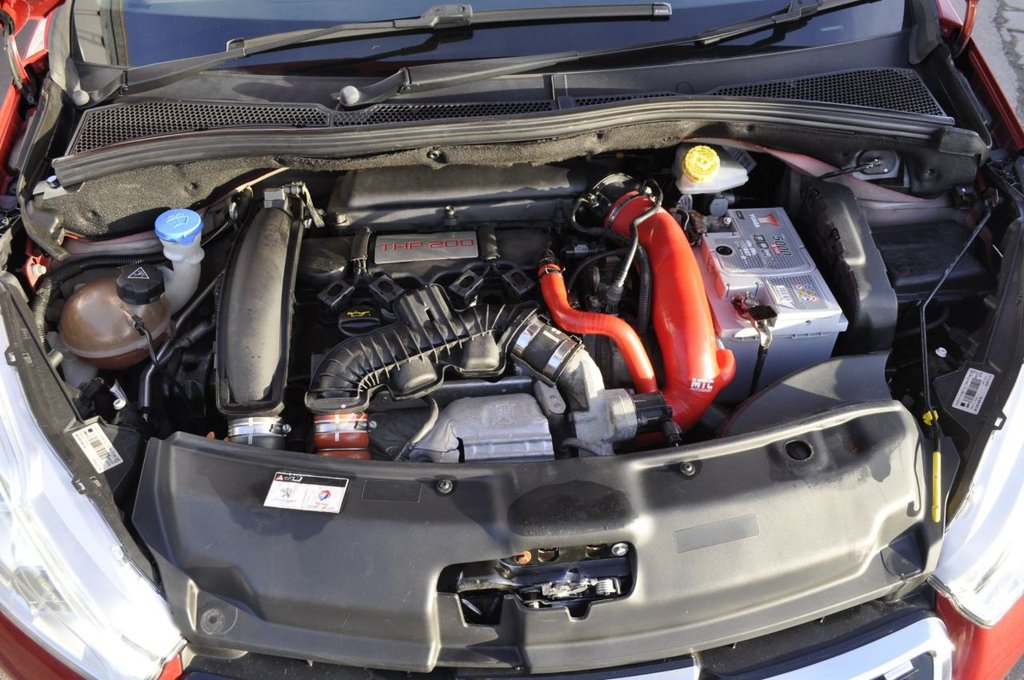 Used Peugeot 208 2014 for sale - 77642979: Photo 13