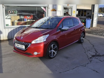 Used Peugeot 208 2014 for sale - 77642979: Photo