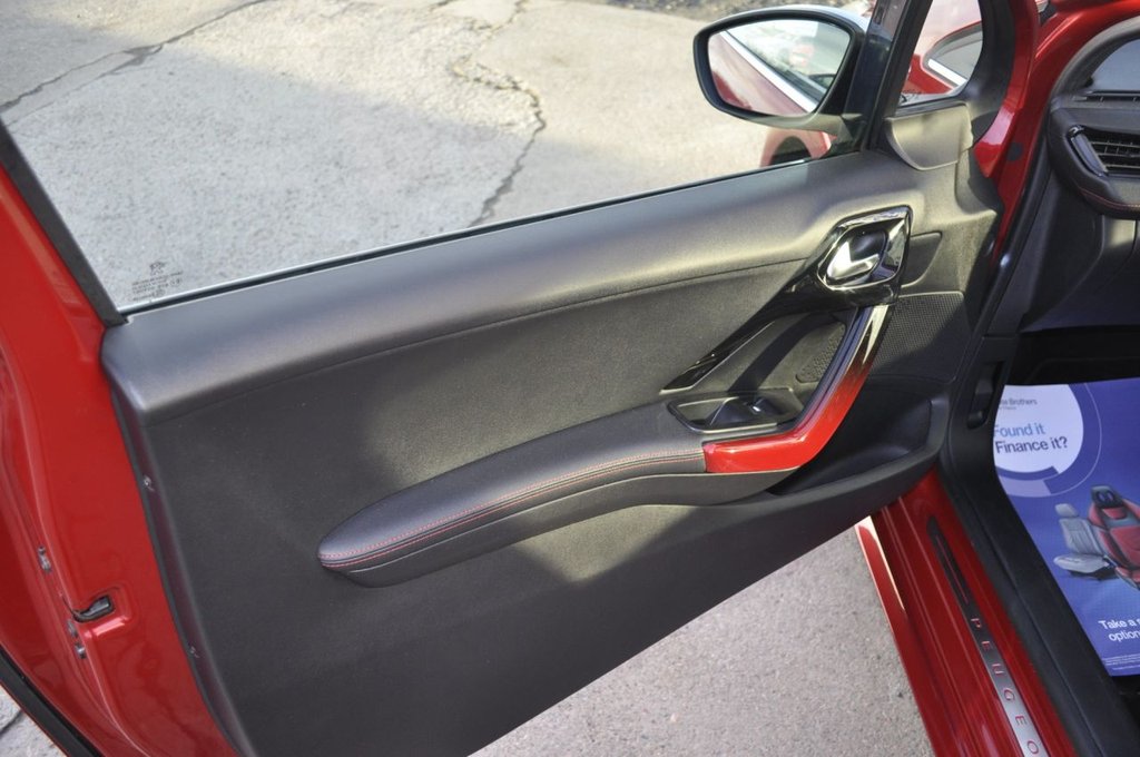 Used Peugeot 208 2014 for sale - 77642979: Photo 7