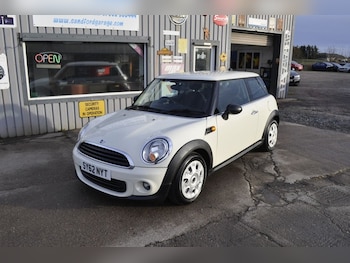 MINI Hatch feature image