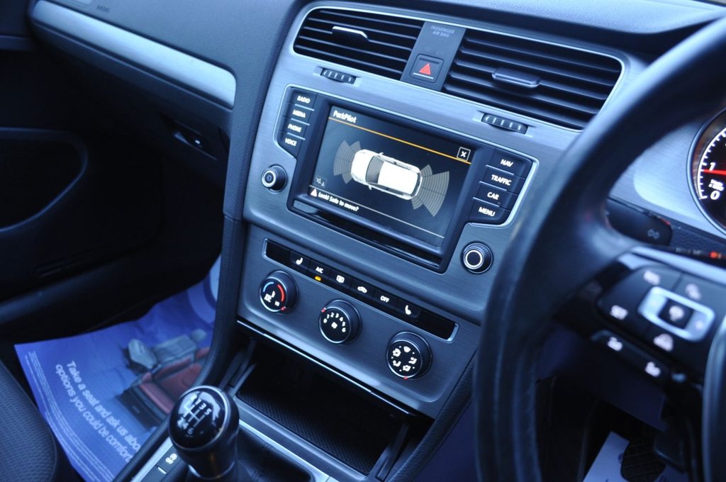 Used Volkswagen Golf 2016 for sale - 76386728: Photo 10