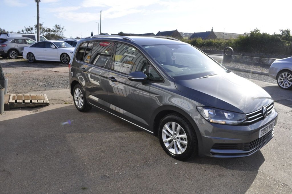 Used Volkswagen Touran 2016 for sale - 76386708: Photo 3