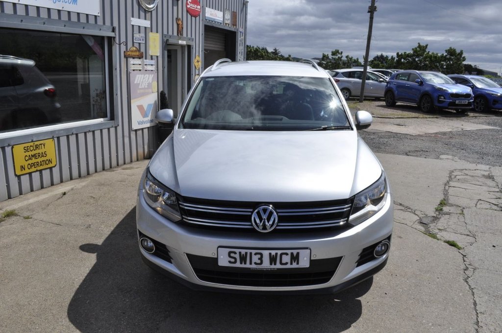 Used Volkswagen Tiguan 2013 for sale - 76386719: Photo 2