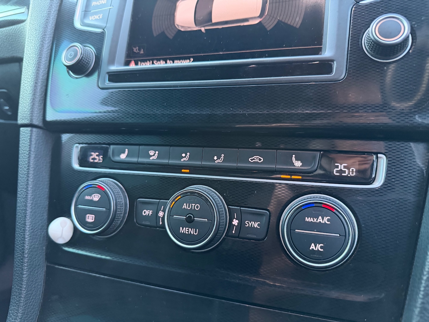 Used Volkswagen Golf 2015 for sale - 78199167: Photo 17