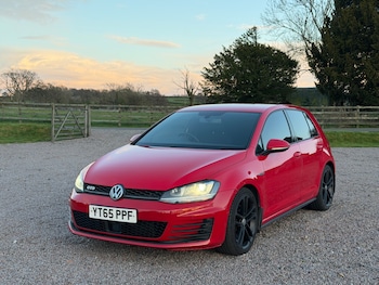 Used Volkswagen Golf 2015 for sale - 78199167: Photo