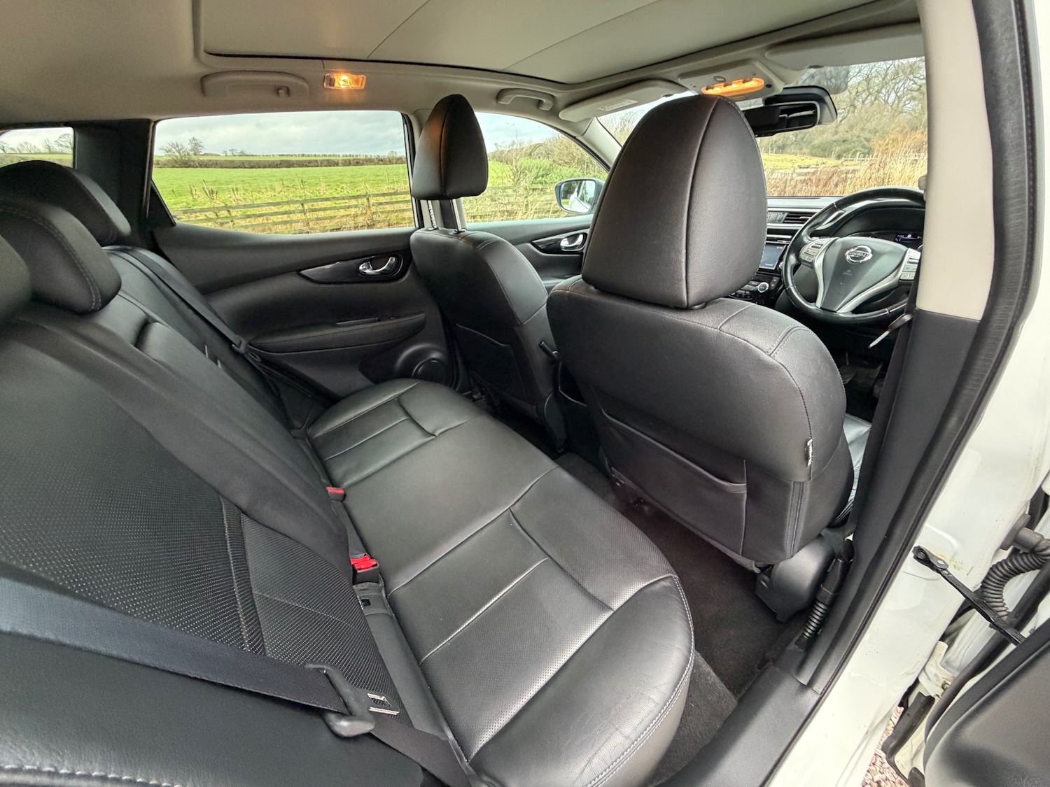 Used Nissan Qashqai 2014 for sale - 77310871: Photo 11