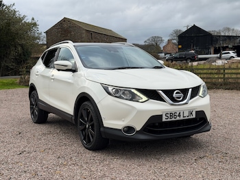 Used Nissan Qashqai 2014 for sale - 77310871: Photo
