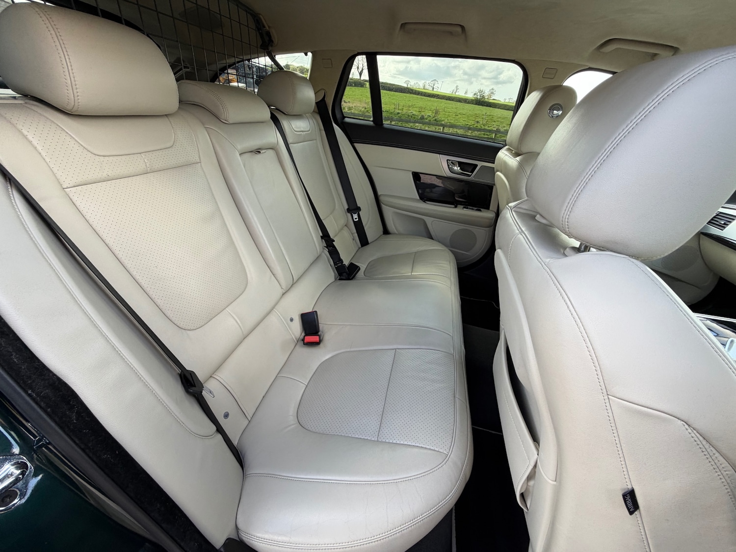 Used Jaguar XF 2015 for sale - 78199277: Photo 12